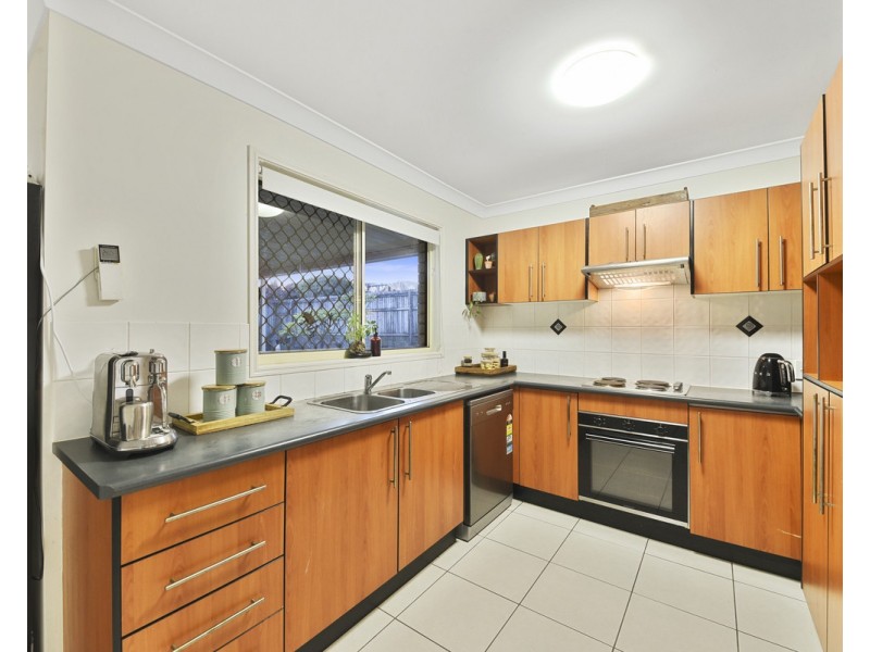22 Riverbend Crescent, Morayfield QLD 4506