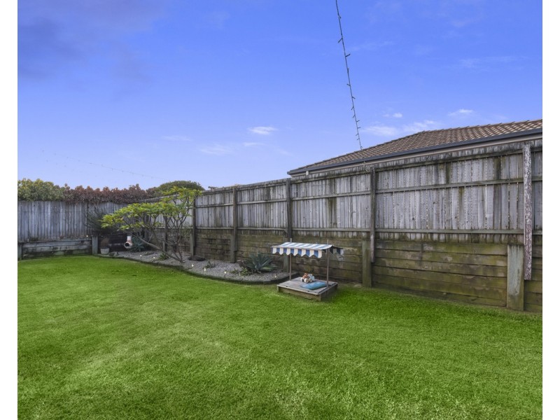 22 Riverbend Crescent, Morayfield QLD 4506