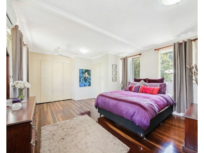 8 Coolah Street, Aspley QLD 4034