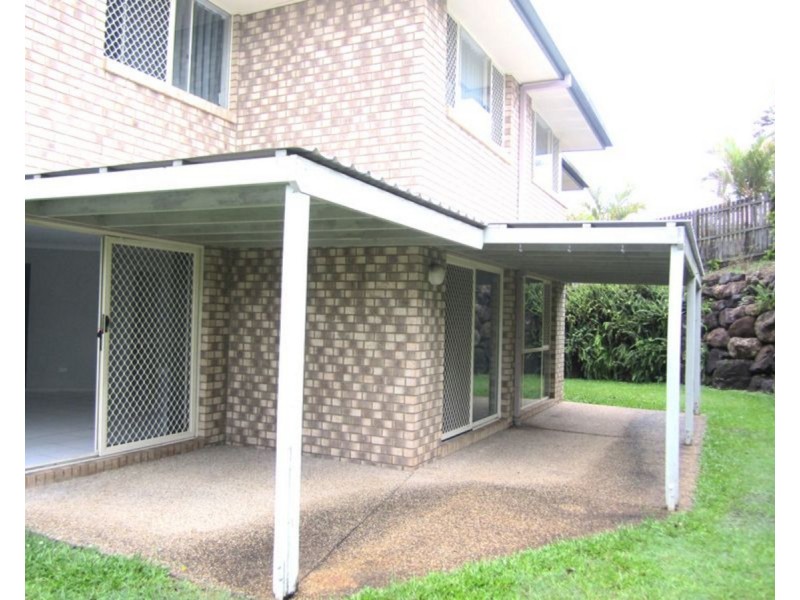 18 Silkyoak Way, Albany Creek QLD 4035