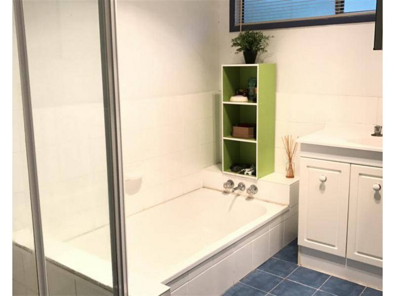 46 Tarnook Drive, Ferny Hills QLD 4055