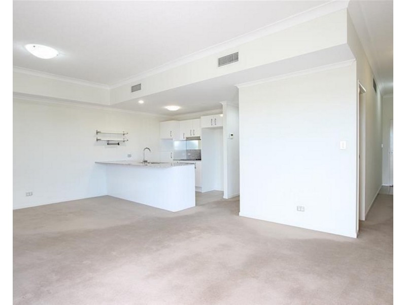 302/1 Kingsmill Street, Chermside QLD 4032