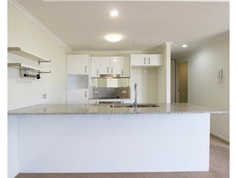 302/1 Kingsmill Street, Chermside QLD 4032