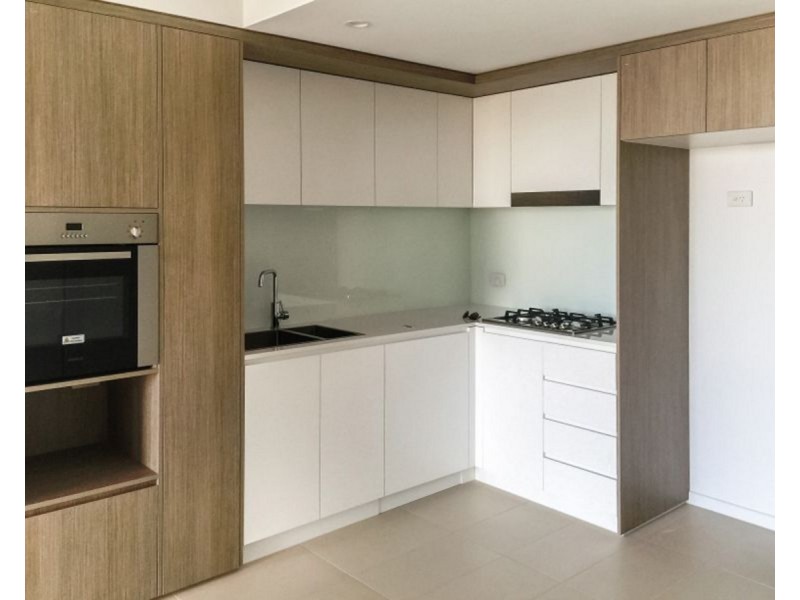 2093/123 Cavendish Road, Coorparoo QLD 4151