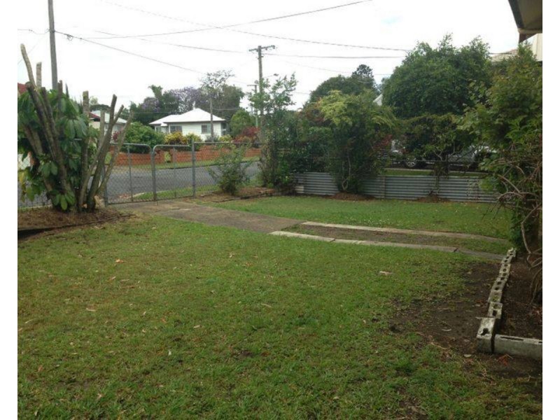 15 Weeroona Street, Chermside QLD 4032