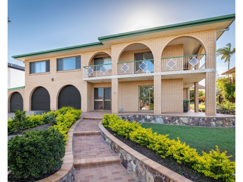 3 Dimboola Street, Bridgeman Downs QLD 4035