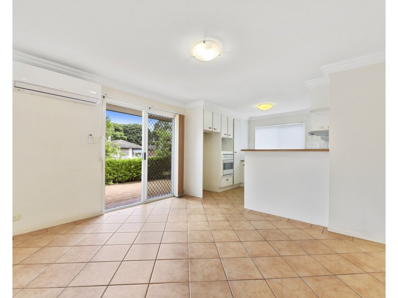 1/32 Hall Street, Chermside QLD 4032