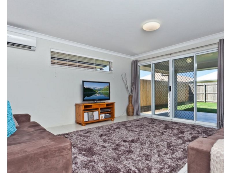 23 Troon Street, North Lakes QLD 4509