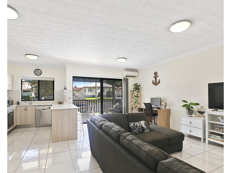 2/5 Binkar Street, Chermside QLD 4032