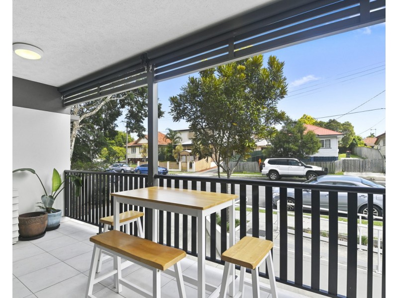 2/5 Binkar Street, Chermside QLD 4032