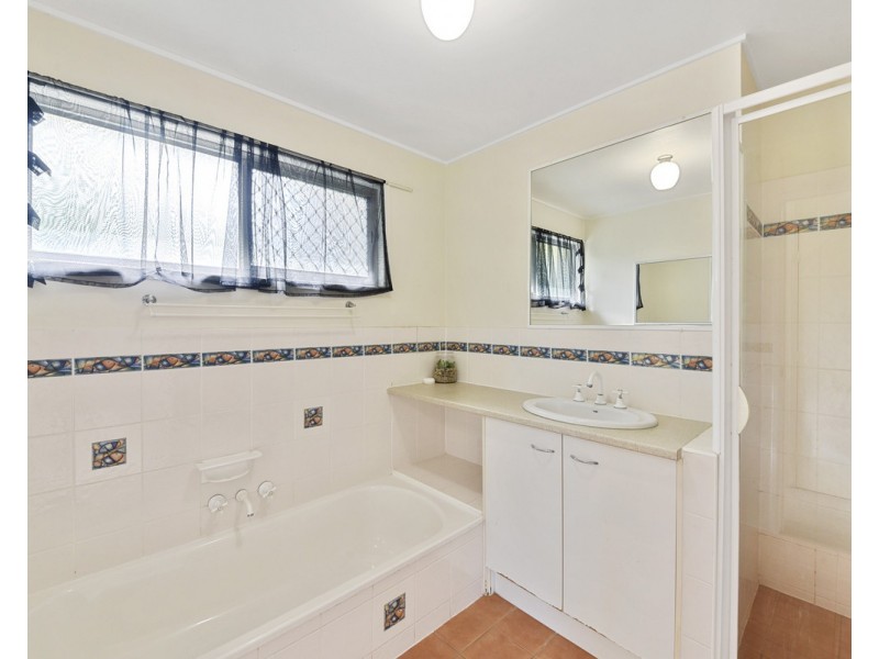 9 Syma Street, Chermside West QLD 4032