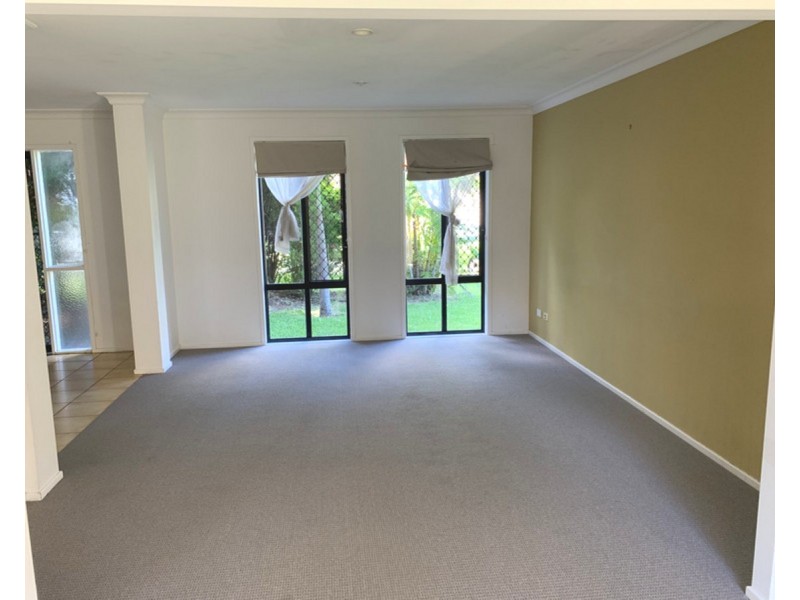 1 Leopard Tree Close, Bracken Ridge QLD 4017