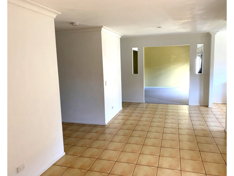 1 Leopard Tree Close, Bracken Ridge QLD 4017