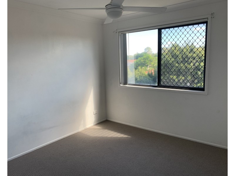 1 Leopard Tree Close, Bracken Ridge QLD 4017