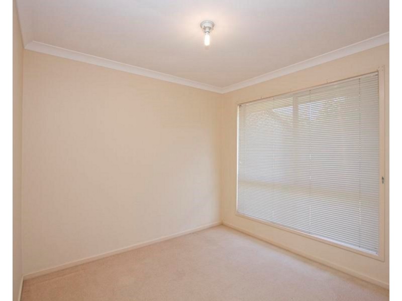 36 Cambridge Crescent, Fitzgibbon QLD 4018