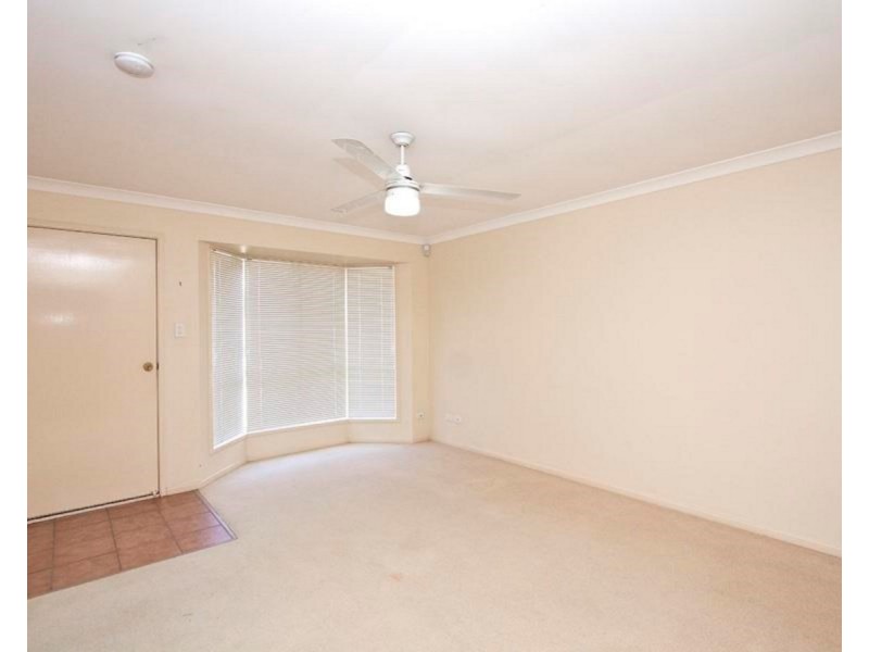 36 Cambridge Crescent, Fitzgibbon QLD 4018