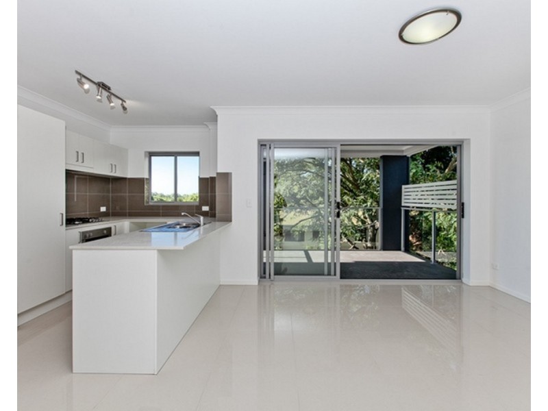 7/23 Grasspan Street, Zillmere QLD 4034