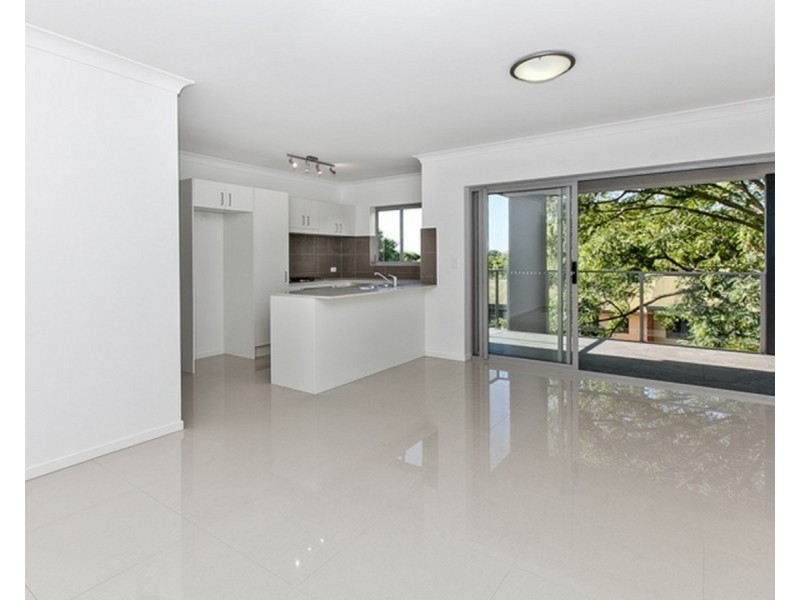 7/23 Grasspan Street, Zillmere QLD 4034