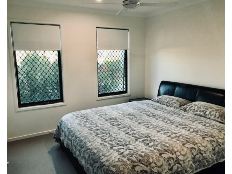 122 Carselgrove Avenue, Fitzgibbon QLD 4018