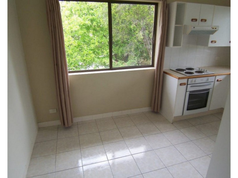 4/87 Farnell Street, Chermside QLD 4032