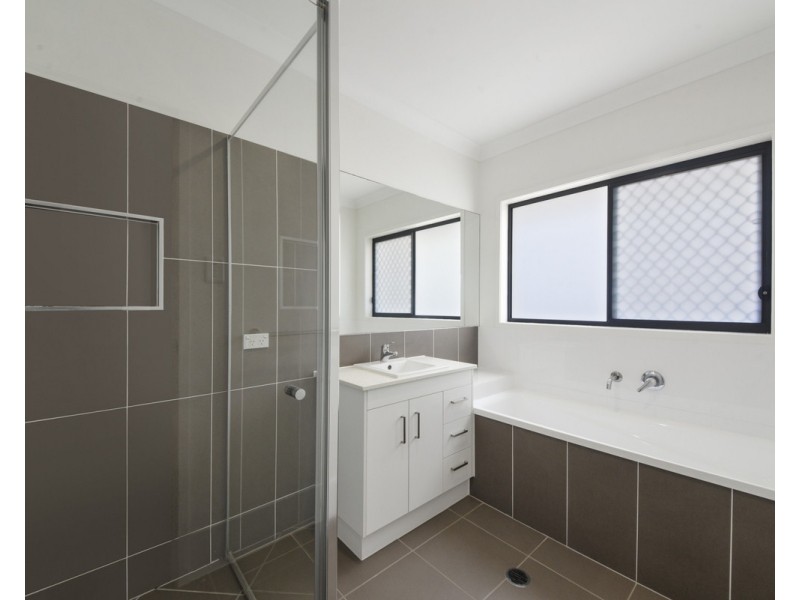 34 Jamie Street, Mango Hill QLD 4509