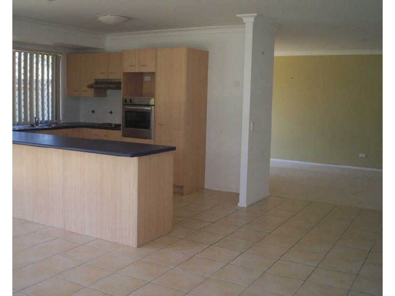 12 Bronze Court, Griffin QLD 4503