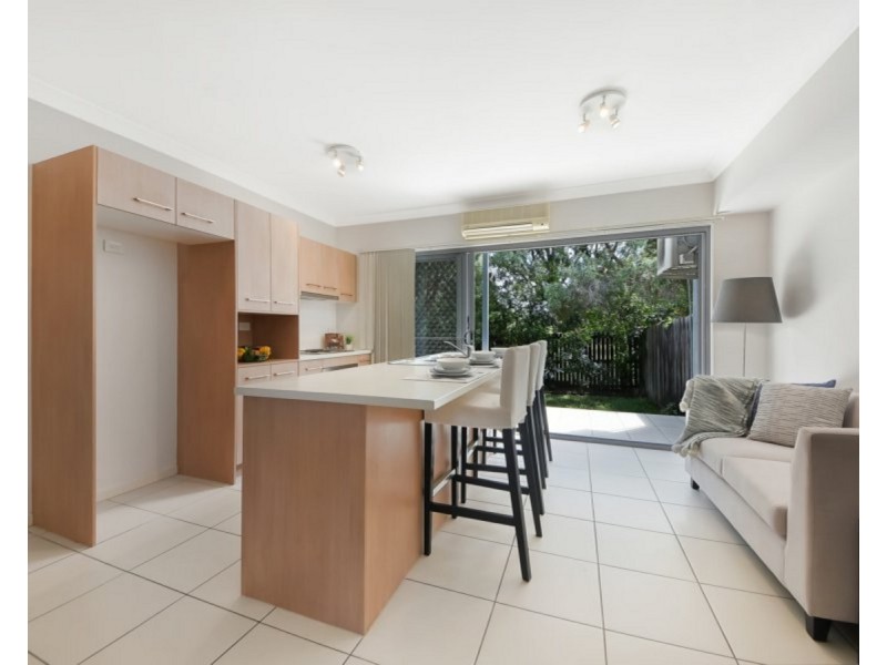 6/25 Grasspan Street, Zillmere QLD 4034