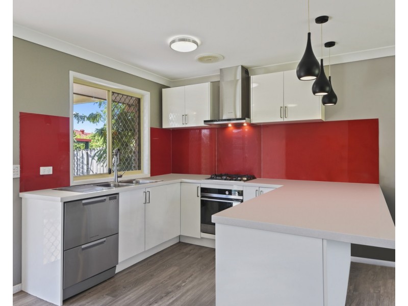 51 Silkyoak Circuit, Fitzgibbon QLD 4018