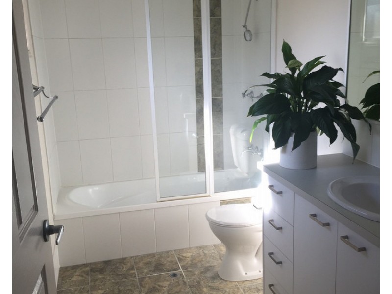 1/450 Hamilton Road, Chermside QLD 4032