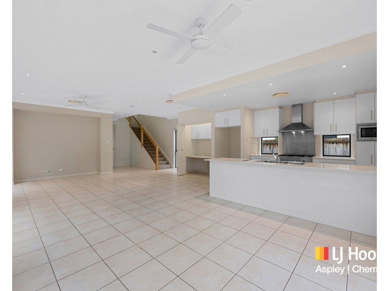 123 White Street, Wavell Heights QLD 4012