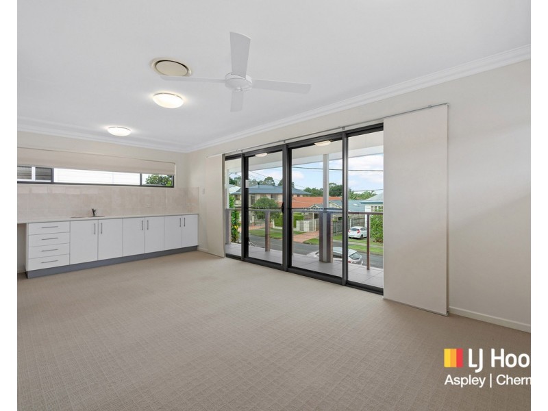 123 White Street, Wavell Heights QLD 4012