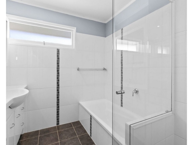 6 Girraman Street, Chermside West QLD 4032