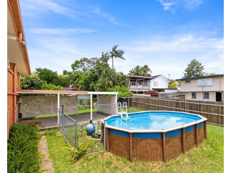 6 Girraman Street, Chermside West QLD 4032