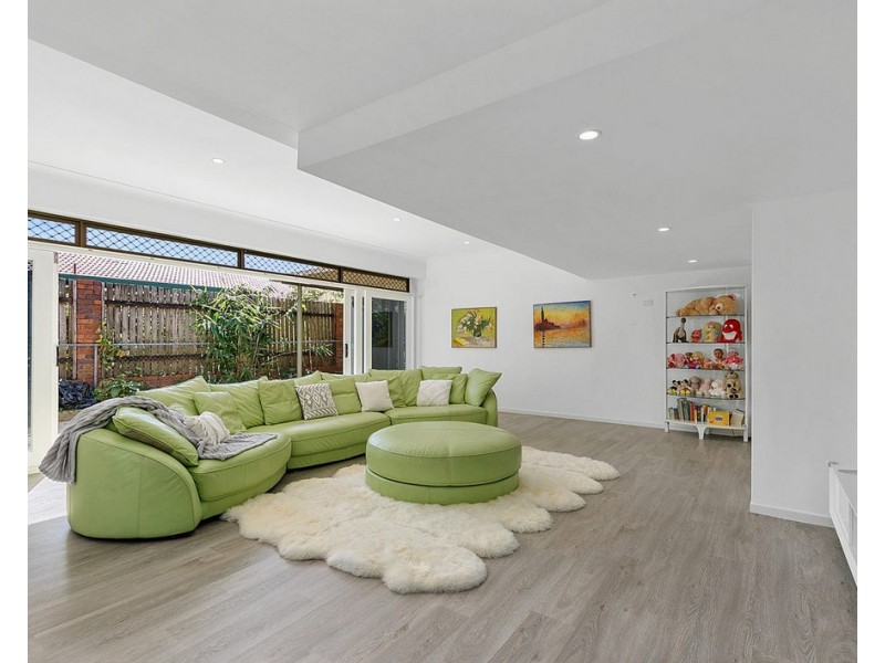 27 McCallum Street, Carseldine QLD 4034