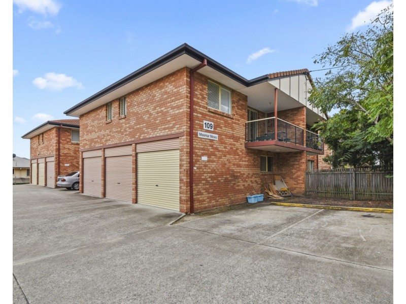 2/115 Meemar Street, Chermside QLD 4032
