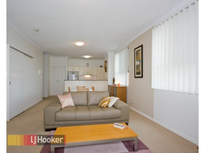 52/46 Playfield Street, Chermside QLD 4032