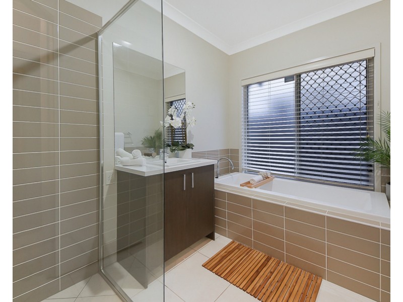 21 Azahar Street, Carseldine QLD 4034