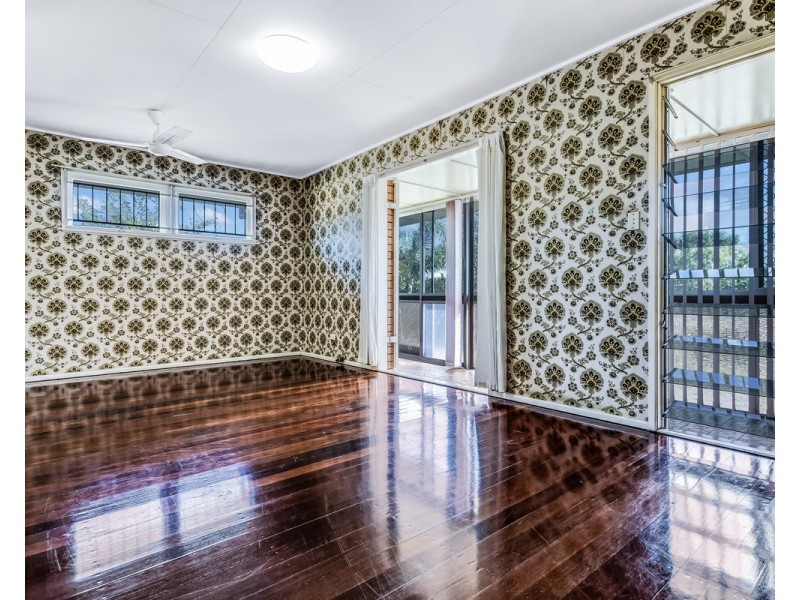 9 Galena Street, Chermside QLD 4032