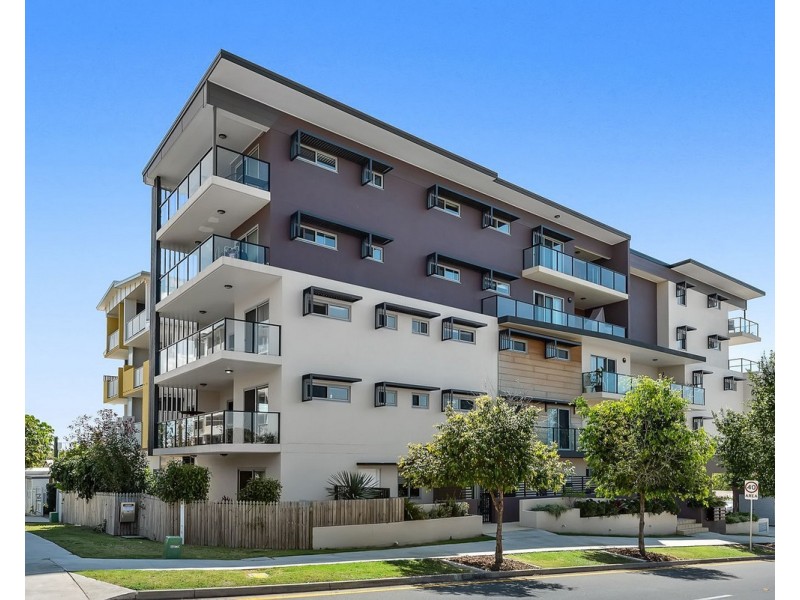 3/42 Curwen Terrace, Chermside QLD 4032