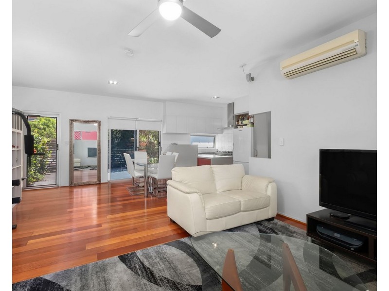 1/9 Kelso Street, Chermside QLD 4032