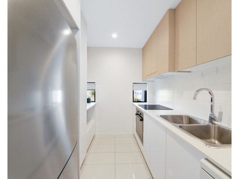 210/11-17 Ethel Street, Chermside QLD 4032