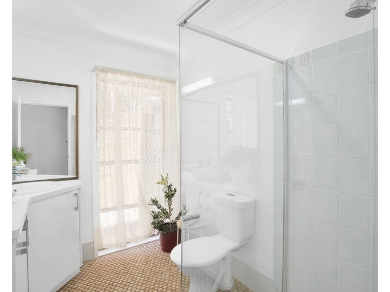 12 Nyora Street, Everton Hills QLD 4053