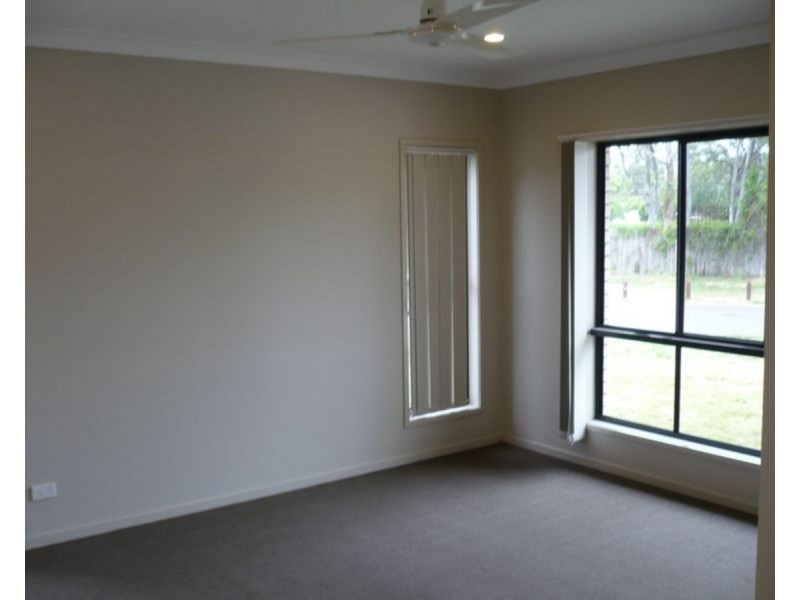 6 Fabian Place, Bracken Ridge QLD 4017