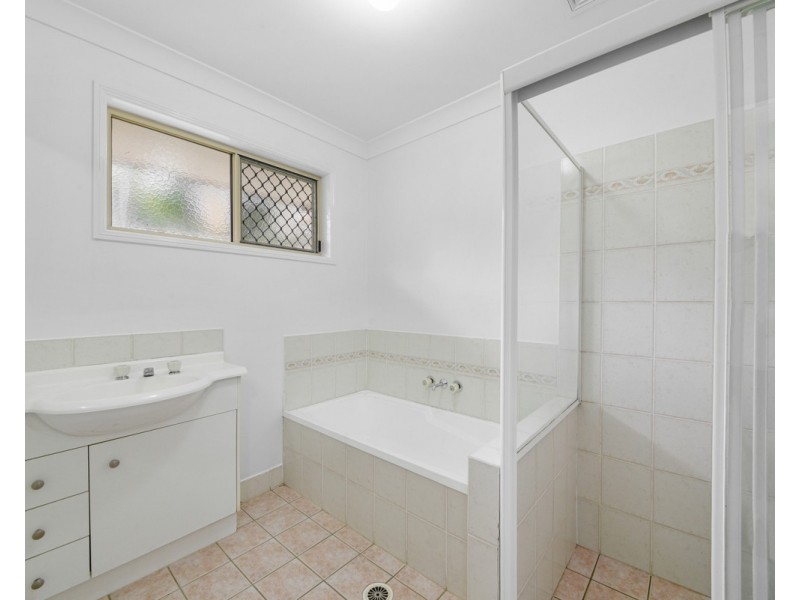 30 Azalea Crecent, Fitzgibbon QLD 4018