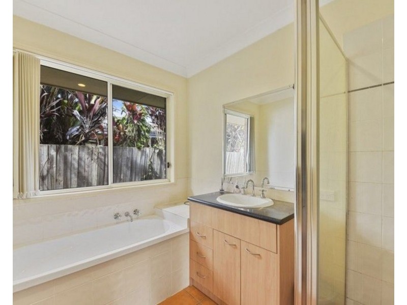 21 Matthew Street, Carseldine QLD 4034