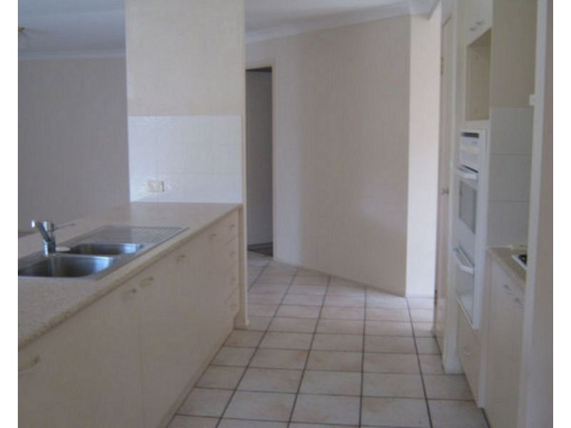 2 Joyce Crescent, Bracken Ridge QLD 4017