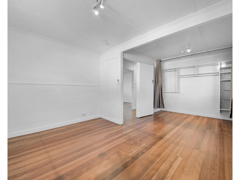 3 Tyrone Street, Chermside West QLD 4032