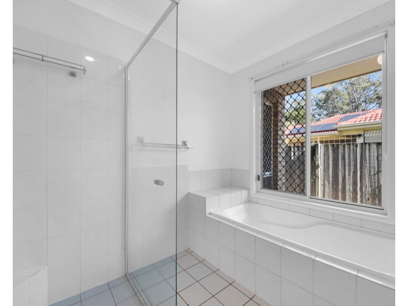 24 Accolade Street, Carseldine QLD 4034