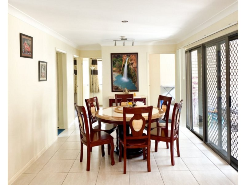9 Windjana Crescent, Fitzgibbon QLD 4018