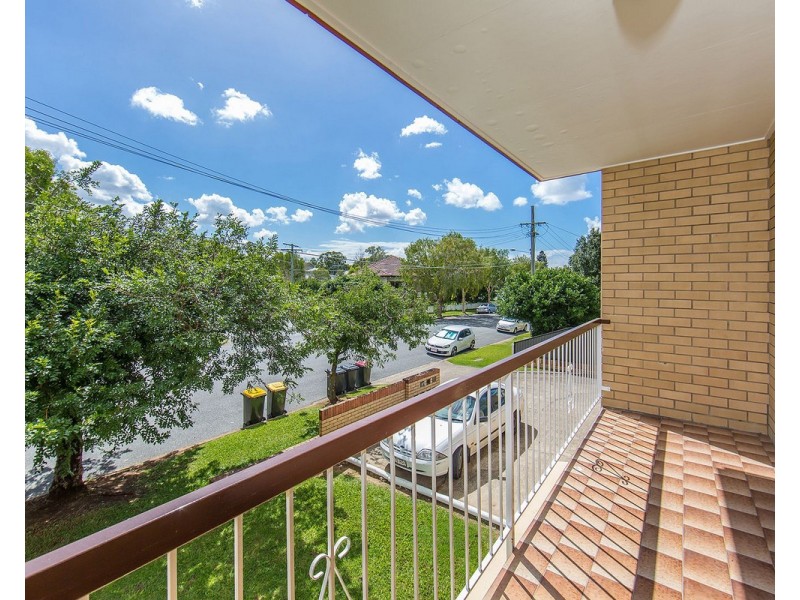2/11 Lasseter Street, Kedron QLD 4031